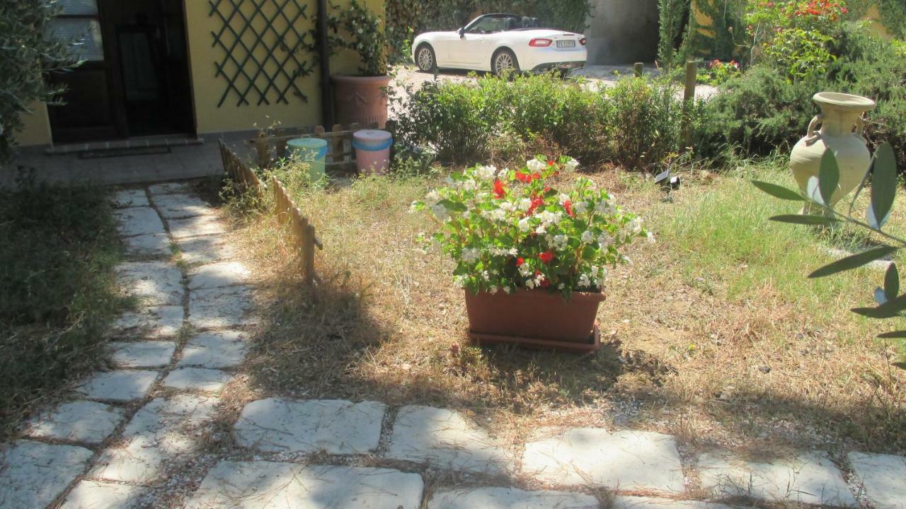 Relais"La Cappuccina" Rooms&Apartments Assisi Exterior foto
